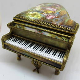 ANTIQUE ENAMEL PAINTED PIANO MUSIC BOX AUSTRIAN