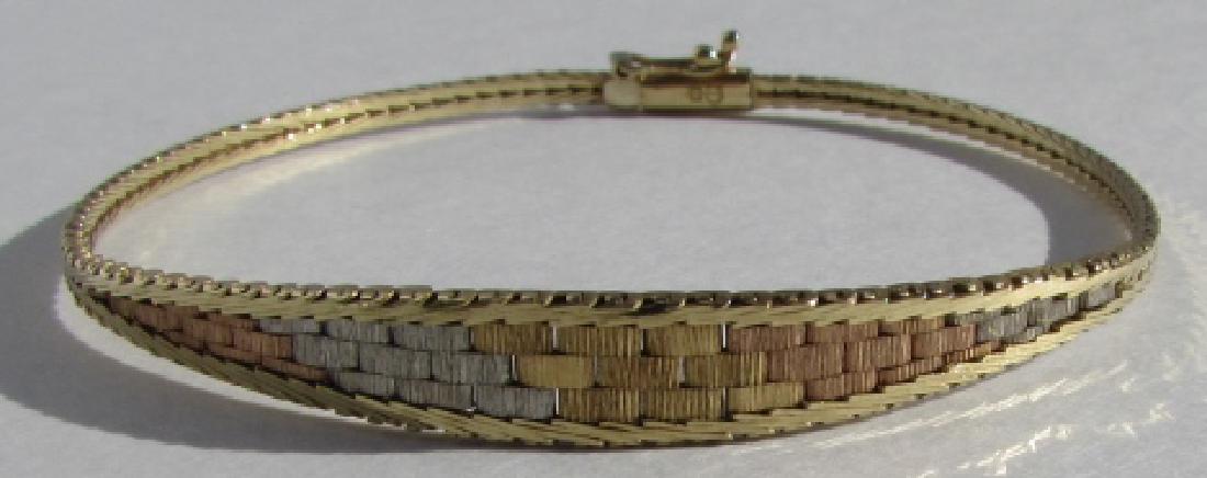 14K TRICOLOR GOLD BRACELET RICCIO 7" 5.4 GRAMS: GENUINE 14KT MULTI COLOR LINK CHAIN 7 INCHES LONG. WEIGHS 5.4 GRAMS. EXCELLENT CONDITION. (USA SHIPPING $10)