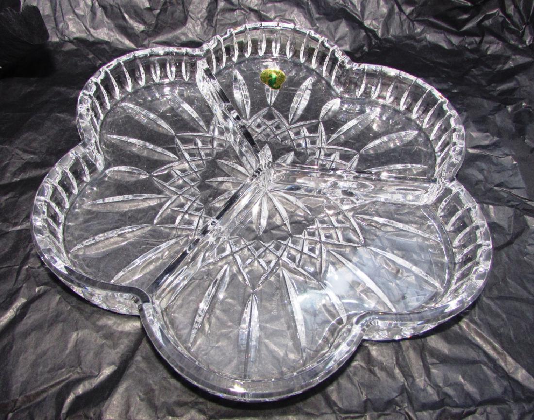 SIGNED WATERFORD CRYSTAL LISMORE SERVING DISH NWT: NEW NEVER USED WITH TAG. 3 COMPARTMENT SEPARATED SECTION CONDIMENT, CANDY, HORS D'OEURVE OR NUT TRAY. 9 1/4" WIDE, 1 1/8" TALL. NO CHIPS OR CRACKS.