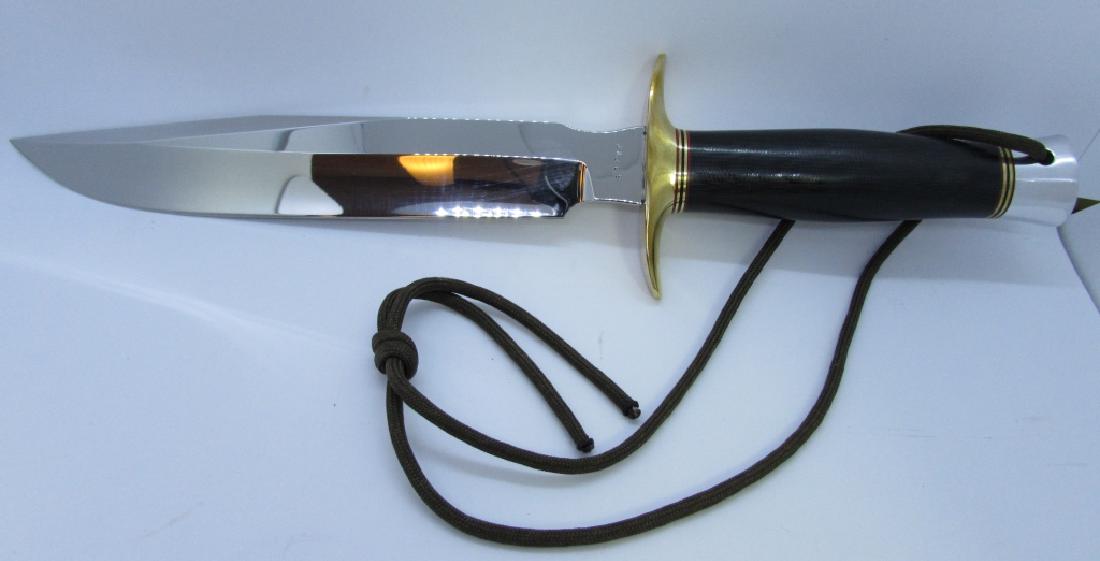 STEVE VOORHIS 14" BOWIE FIGHTING KNIFE W SHEATH: EXCELLENT CONDITION VOORHIS KNIFE WITH MIRROR POLISH 8 1/2 INCH BLADE AND 14" OVERALL.