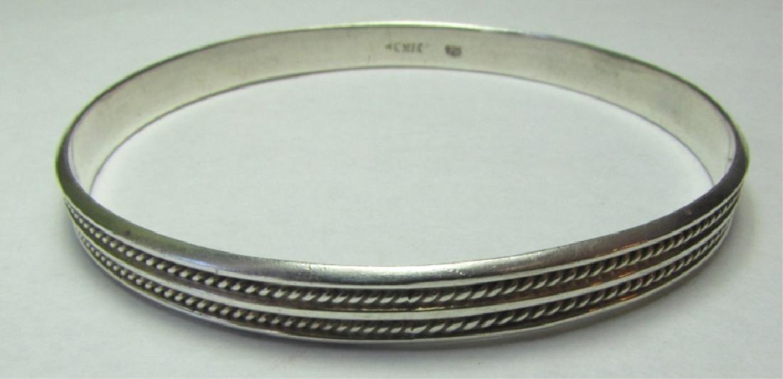 STERLING SILVER BANGLE BRACELET MEXICO 17 GRAMS (1 of 1)