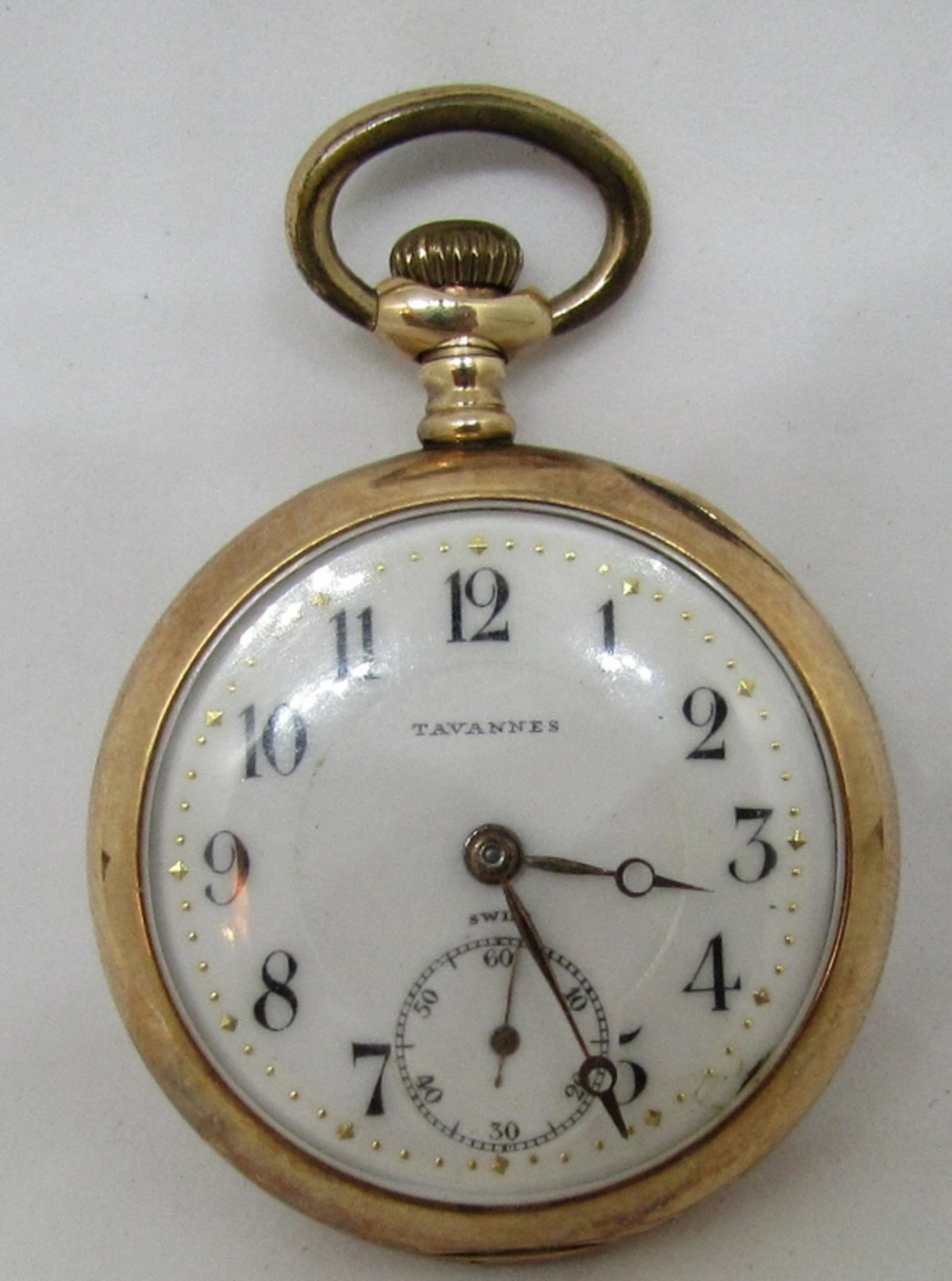 TAVANNES SWISS POCKET WATCH 14K GOLD ANTIQUE: POCKETWATCH ZERO SIZE, SIZE 30MM, SERIAL #5490118, CASE 289287. 4 ADJUSTMENTS, 15 JEWELS. RUNNING, NEEDS SERVE. EXCELLENT CONDITION CASE & DIAL, MONOGRAM. WEIGHS 19.3 GRAMS 14K YELLOW GOLD. STEM WIND,