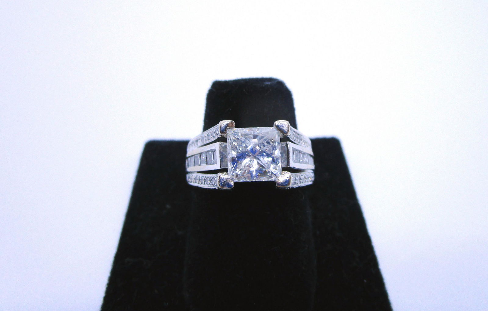 3.5 CARAT PRINCESS DIAMOND RING 14K GOLD (1 of 4)