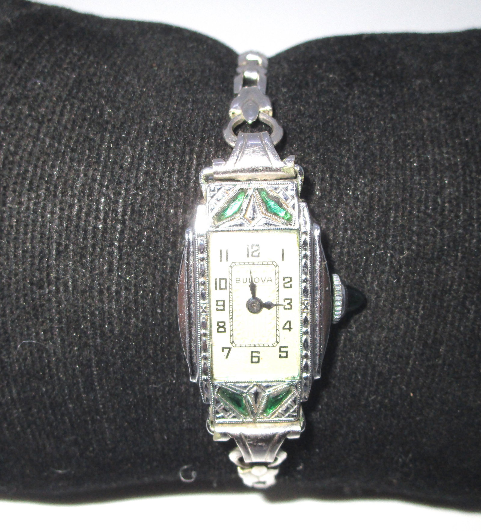 BULOVA WRISTWATCH ANTIQUE WATCH (1 of 6)