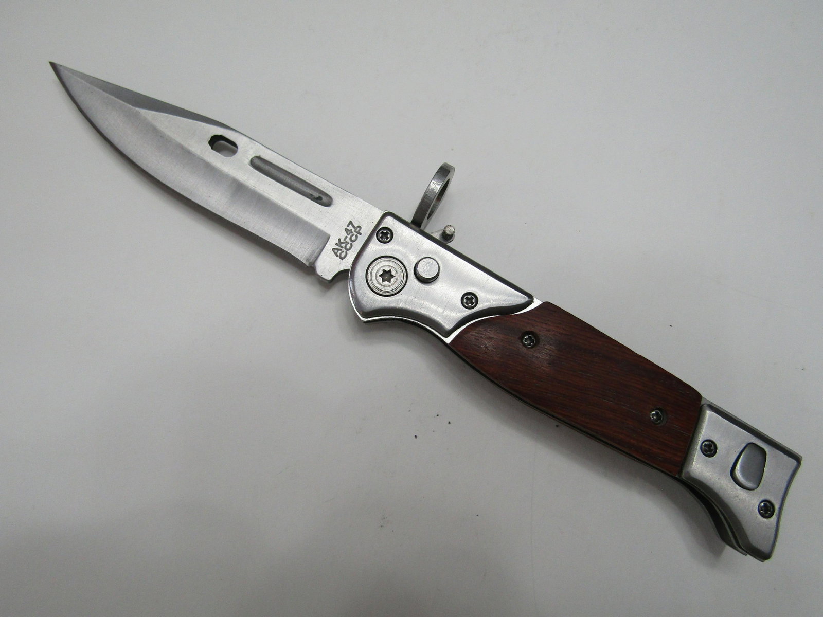 AK47 SWITCHBLADE BAYONET KNIFE: SWICHBLADE KNIFE IS 8 1/2 INCH LONG WITH 4 INCH BLADE. US SHIPPING $8