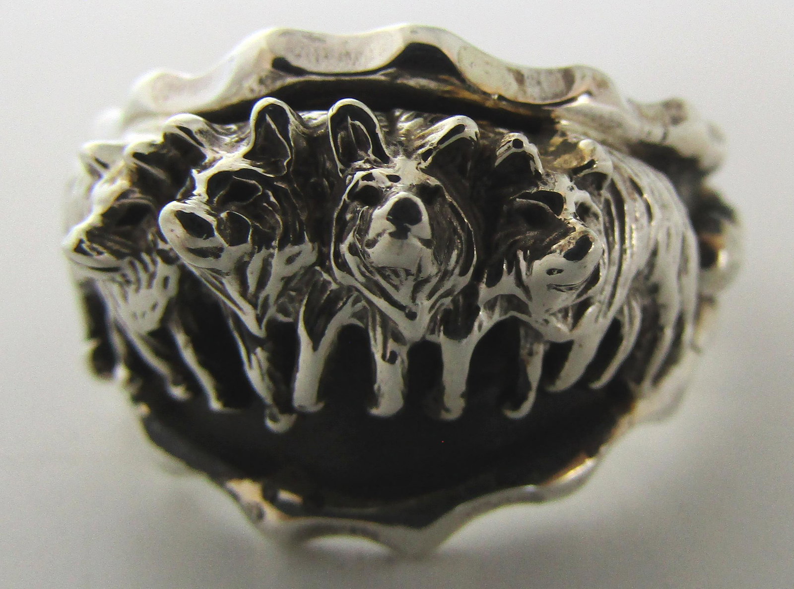 FRANCISCO WOLF PACK RING STERLING SILVER RB SIZE15 (1 of 3)