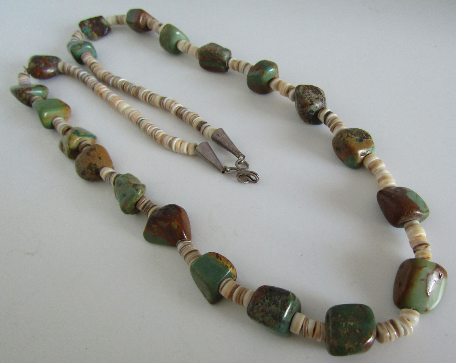OLD PAWN ROYSTON TURQUOISE NECKLACE STERLING SILVE (1 of 3)