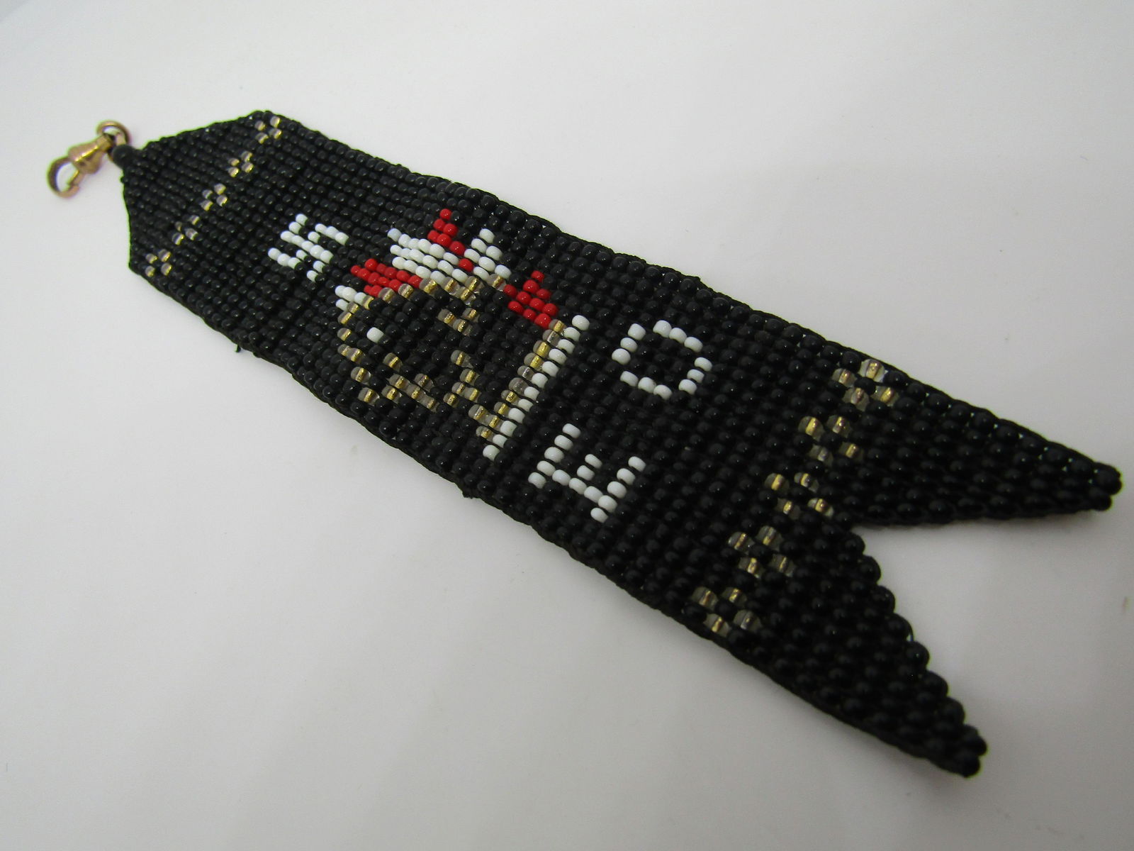WATCH FOB NATIVE AMERICAN CHIEF WHIRLING LOGS BEAD: ANTIQUE POCKETWATCH NATIVE AMERICAN INDIAN WHIRLING LOG LOOM BEADWORK BANNER AND LETTERS "EO". 6.5" LONG, 1.25" WIDE. USA SHIPPING $5.