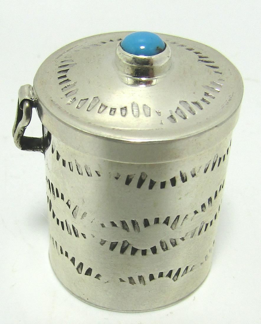 SANDERS TURQUOISE STERLING SILVER PILL BOX TRINKET (1 of 4)