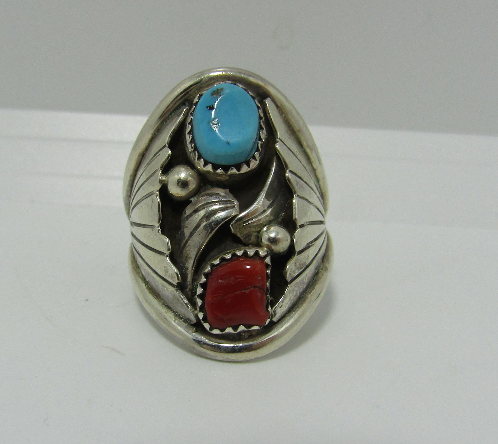 SIZE 12 SIGNED TURQUOISE RED CORAL STERLING RING (1 of 4)