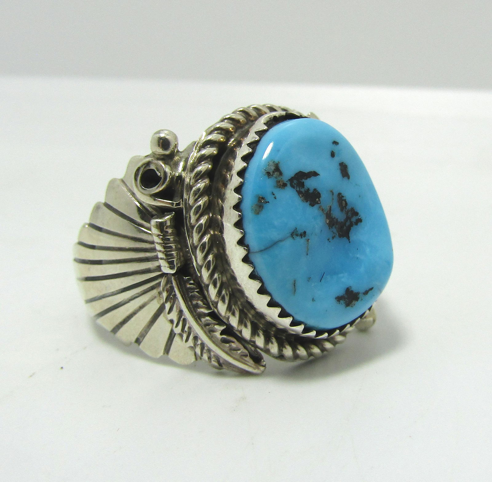 S12 SIGNED STERLING SLEEPING BEAUTY TURQUOISE RING (1 of 4)
