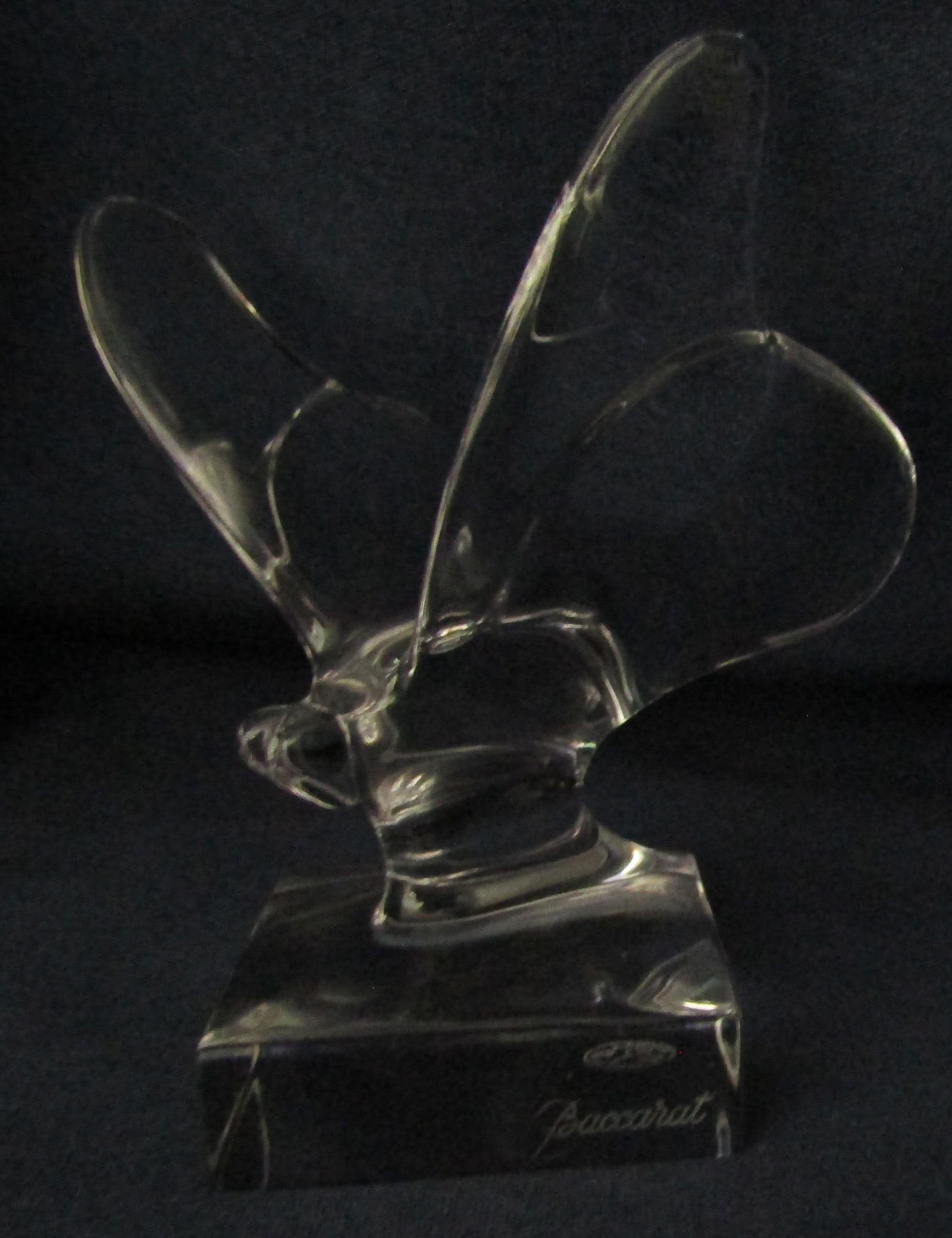 BACCARAT BUTTERFLY CRYSTAL PAPERWEIGHT PAPILLON (1 of 4)