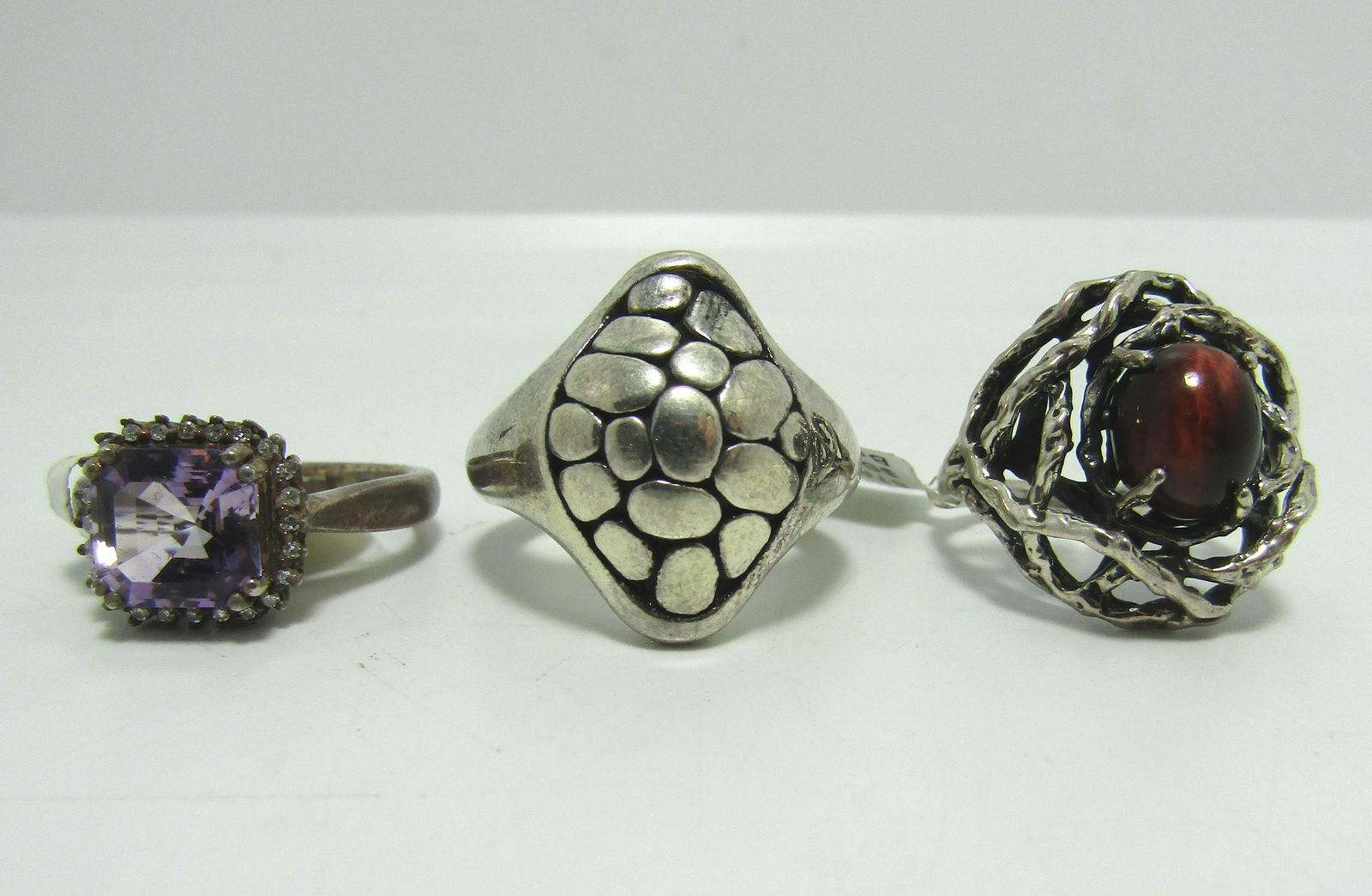 LOT OF 3 STERLING SILVER RINGS AMETHYST TIGERSEYE (1 of 3)