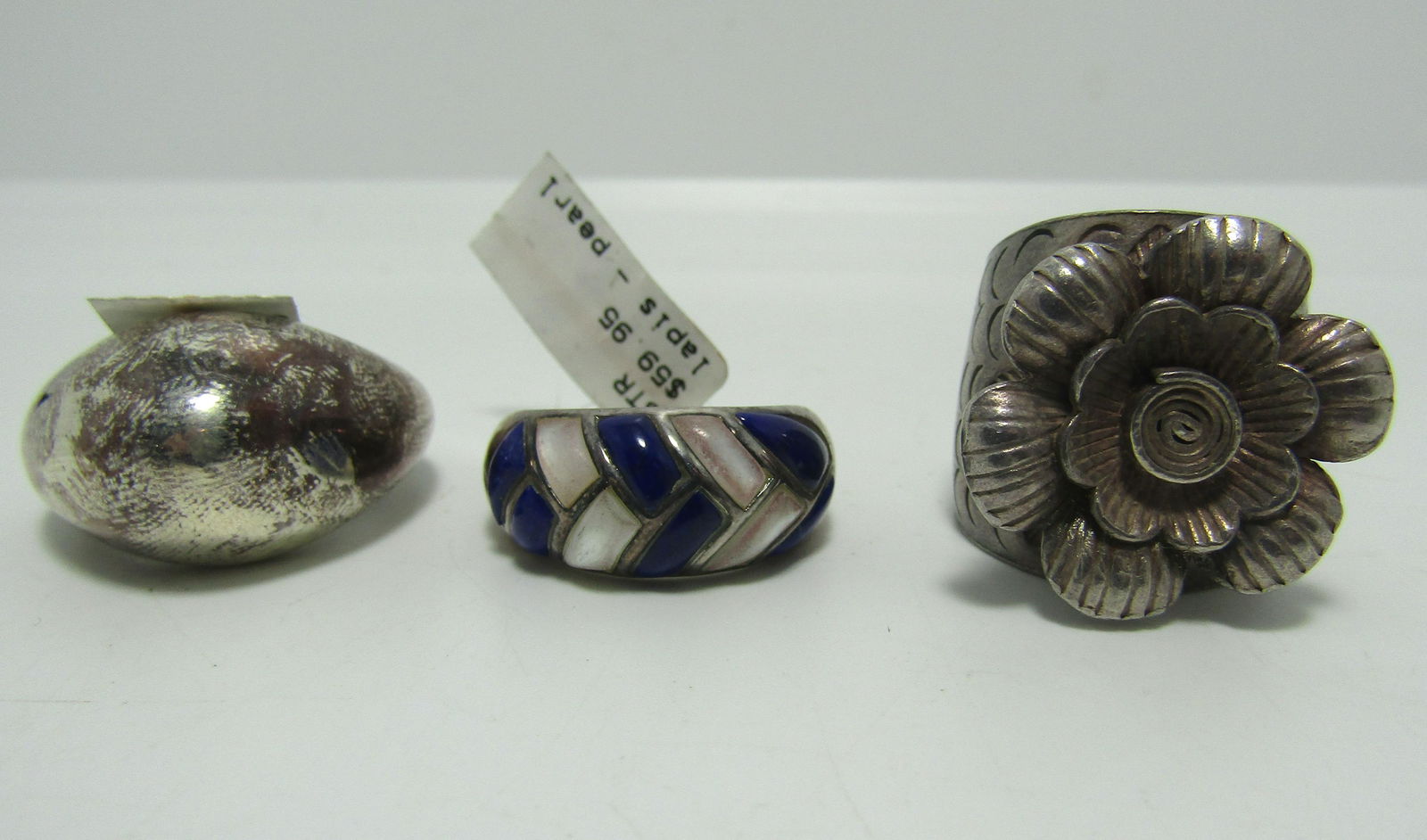LOT OF 3 STERLING SILVER RINGS LAPIS MOP FLOWER S8 (1 of 3)