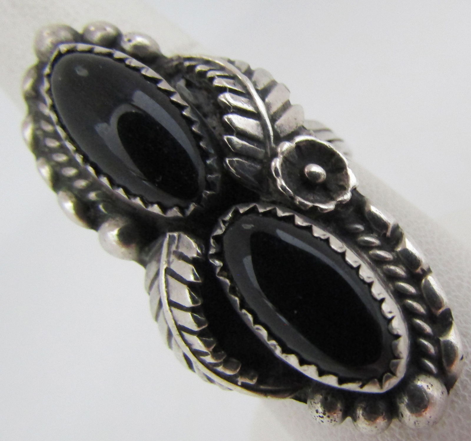 SARAH CURLEY RING STERLING SILVER SQUASH BLOSSOM (1 of 3)