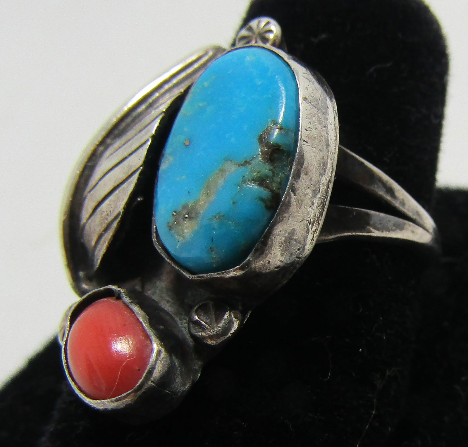 OLD PAWN TURQUOISE & CORAL RING STERLING SILVER (1 of 3)