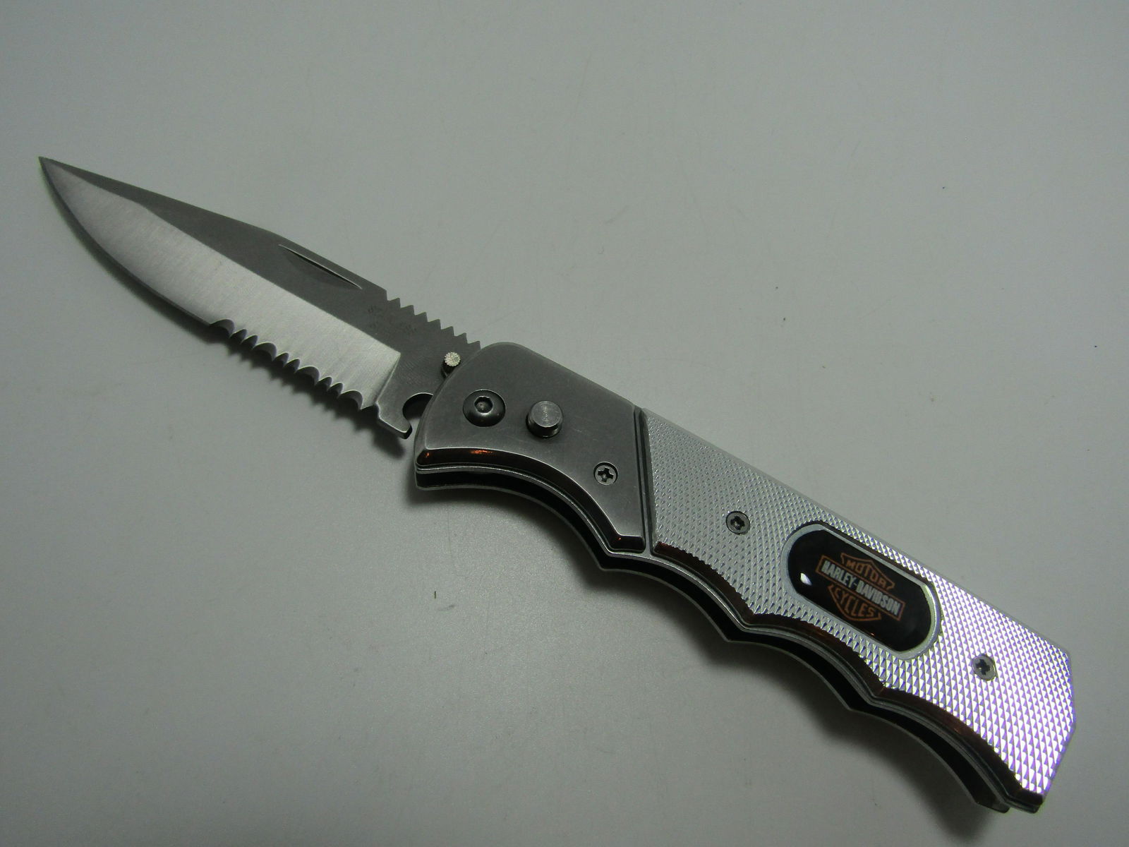 HARLEY DAVIDSON SWITCHBLADE KNIFE (1 of 2)