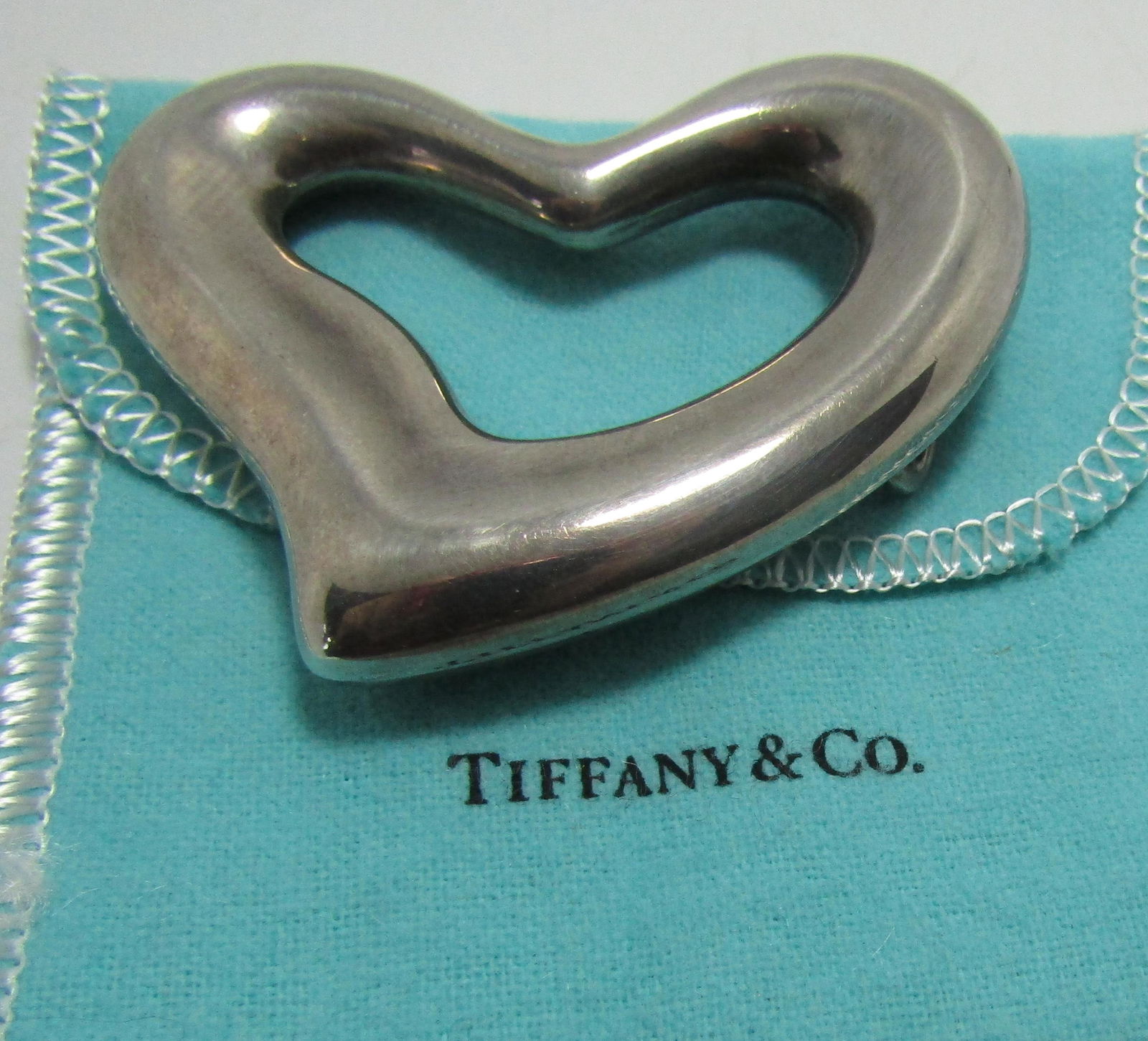 TIFFANY & CO BELT BUCKLE NECKLACE STERLING SILVER (1 of 4)