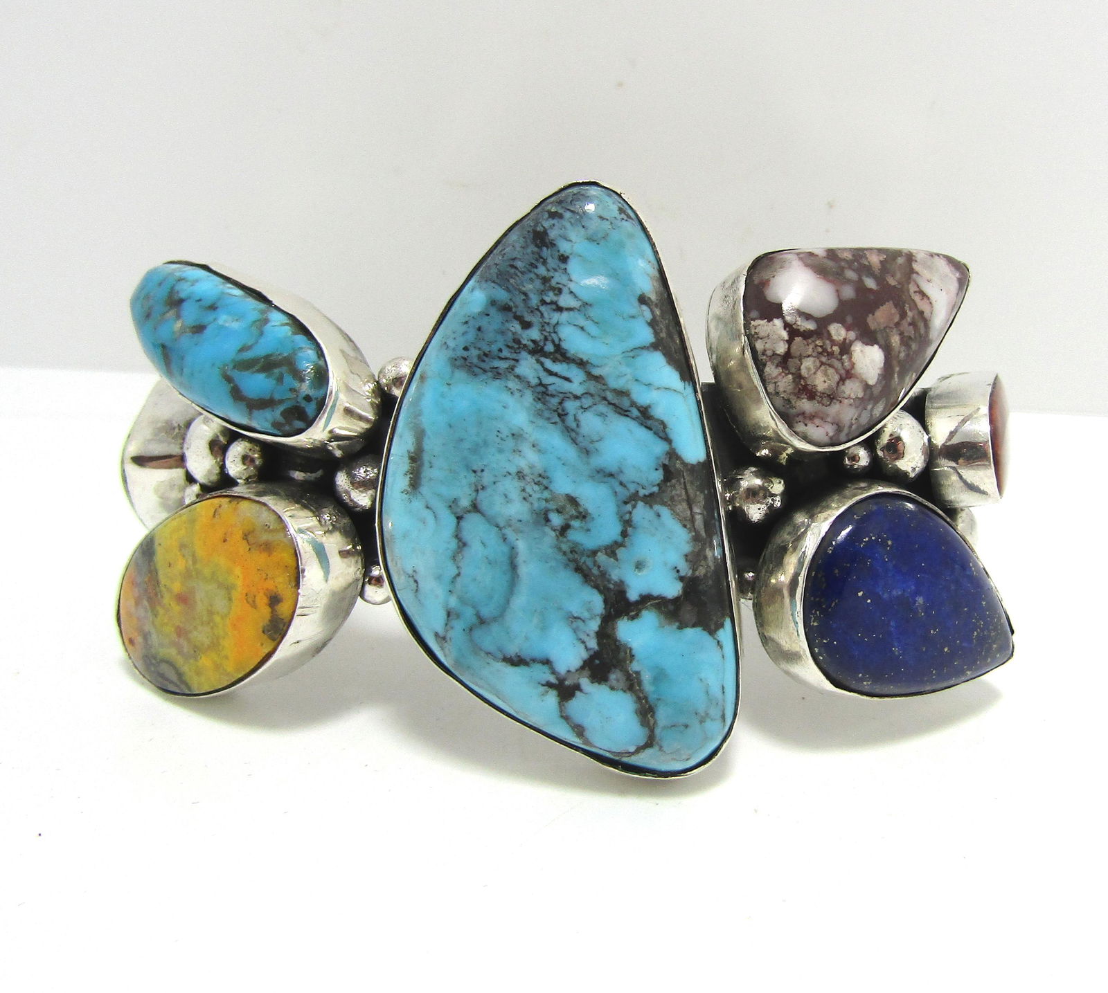 CHIMNEY BUTTE TURQUOISE BUMBLE BEE STERLING CUFF (1 of 5)