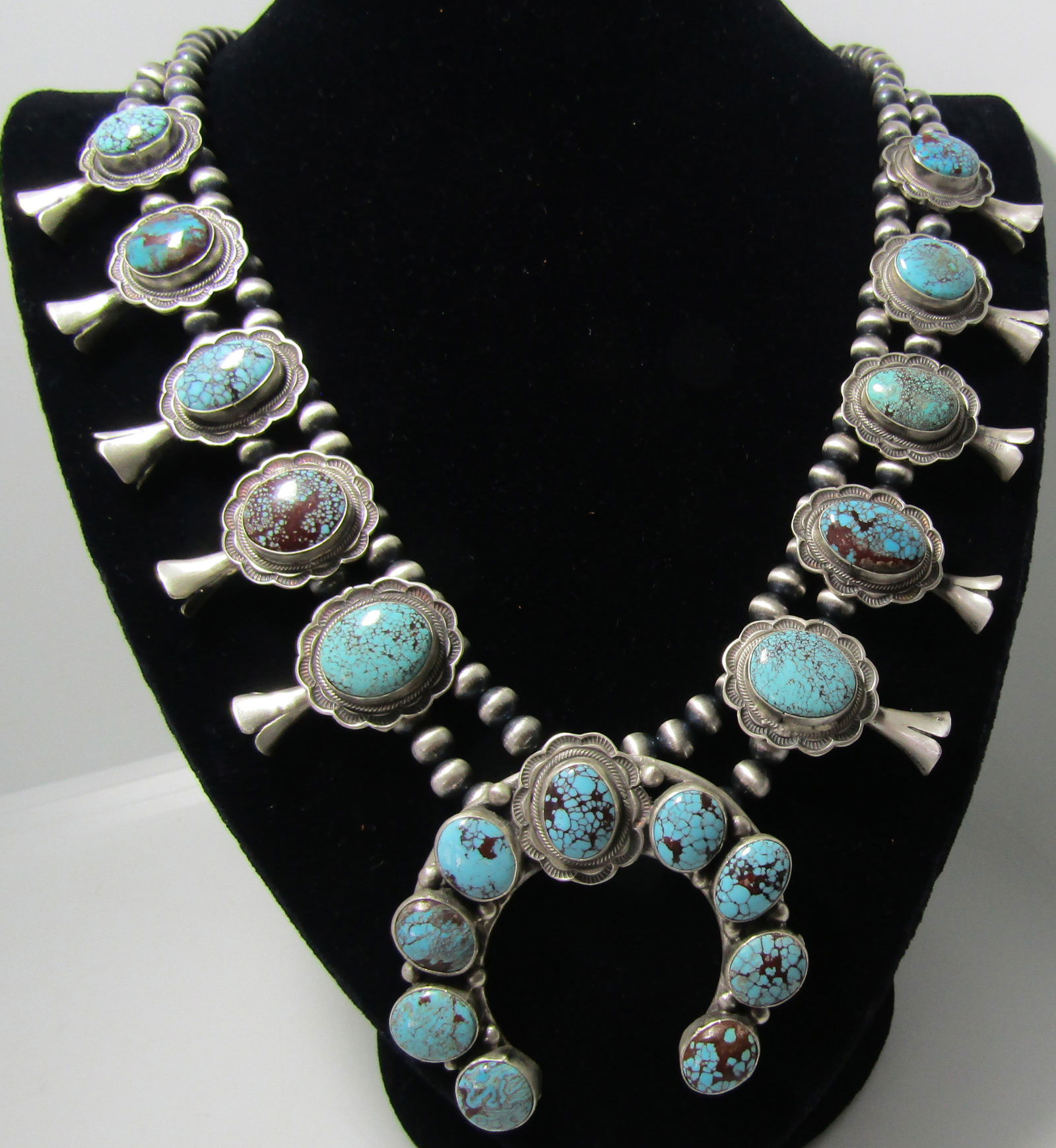 JOHNSON SQUASH BLOSSOM STERLING SILVER NECKLACE (1 of 6)