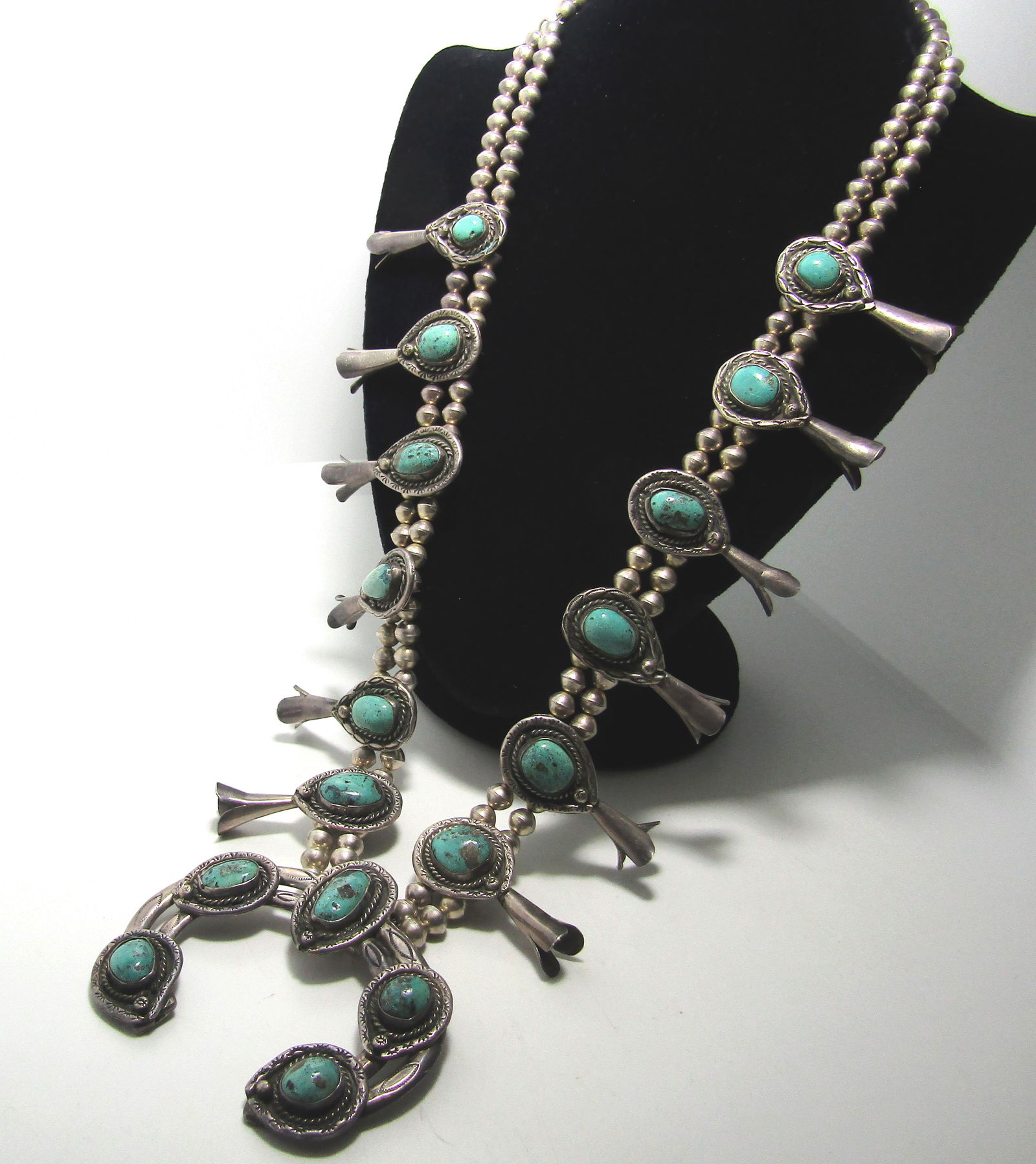 293GRAM OLD PAWN STERLING TURQUOISE SQUASH BLOSSOM (1 of 9)