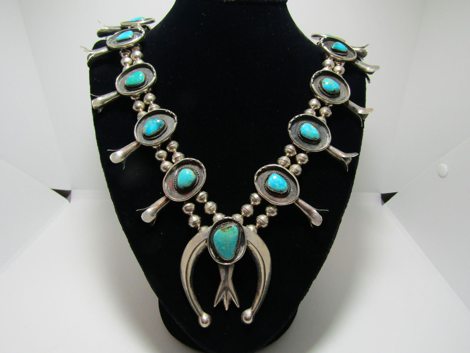 31" 245GR SIGNED STERLING TURQUOISE SQUASH BLOSSOM (1 of 10)
