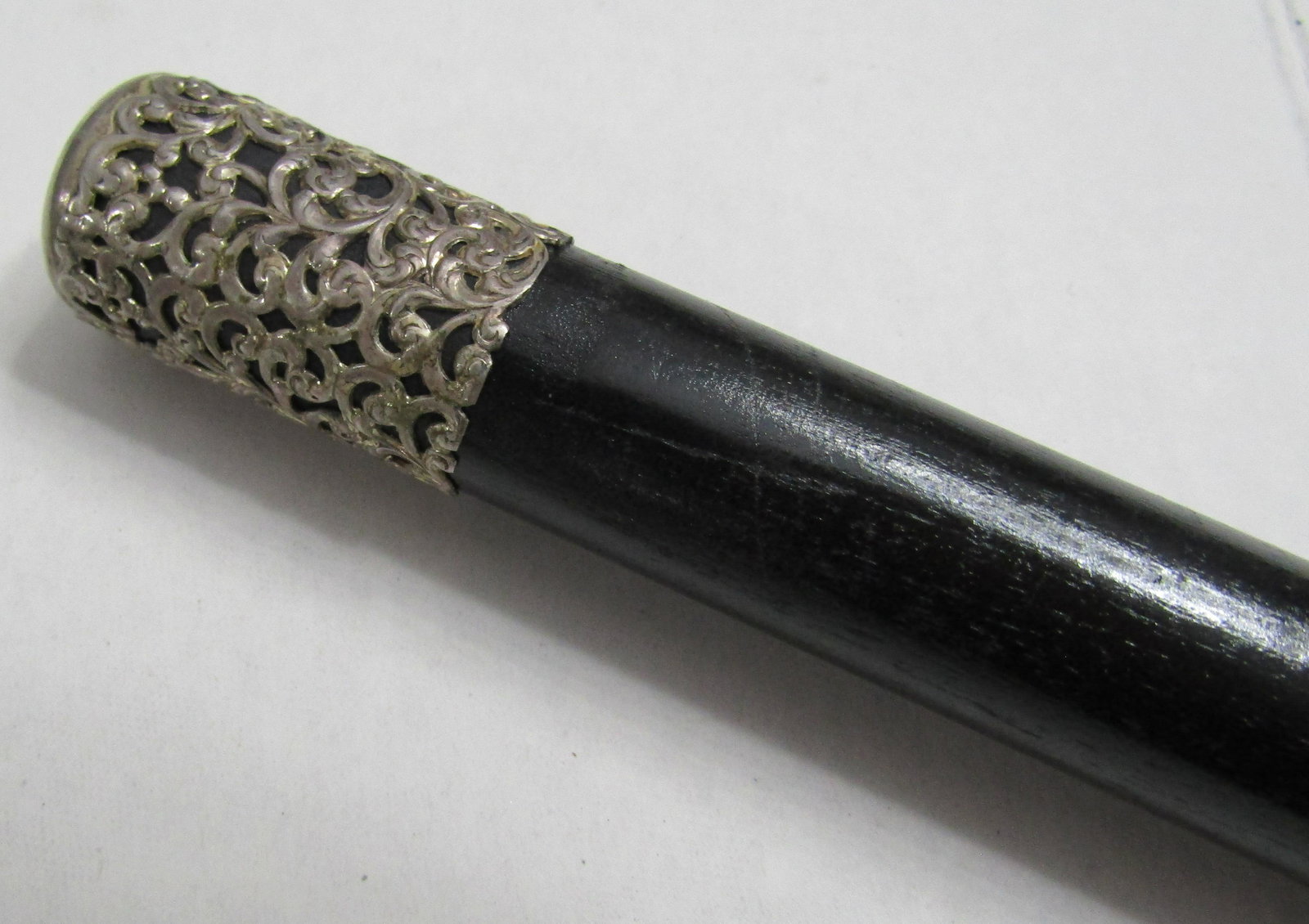 STERLING SILVER CANE. (1 of 2)