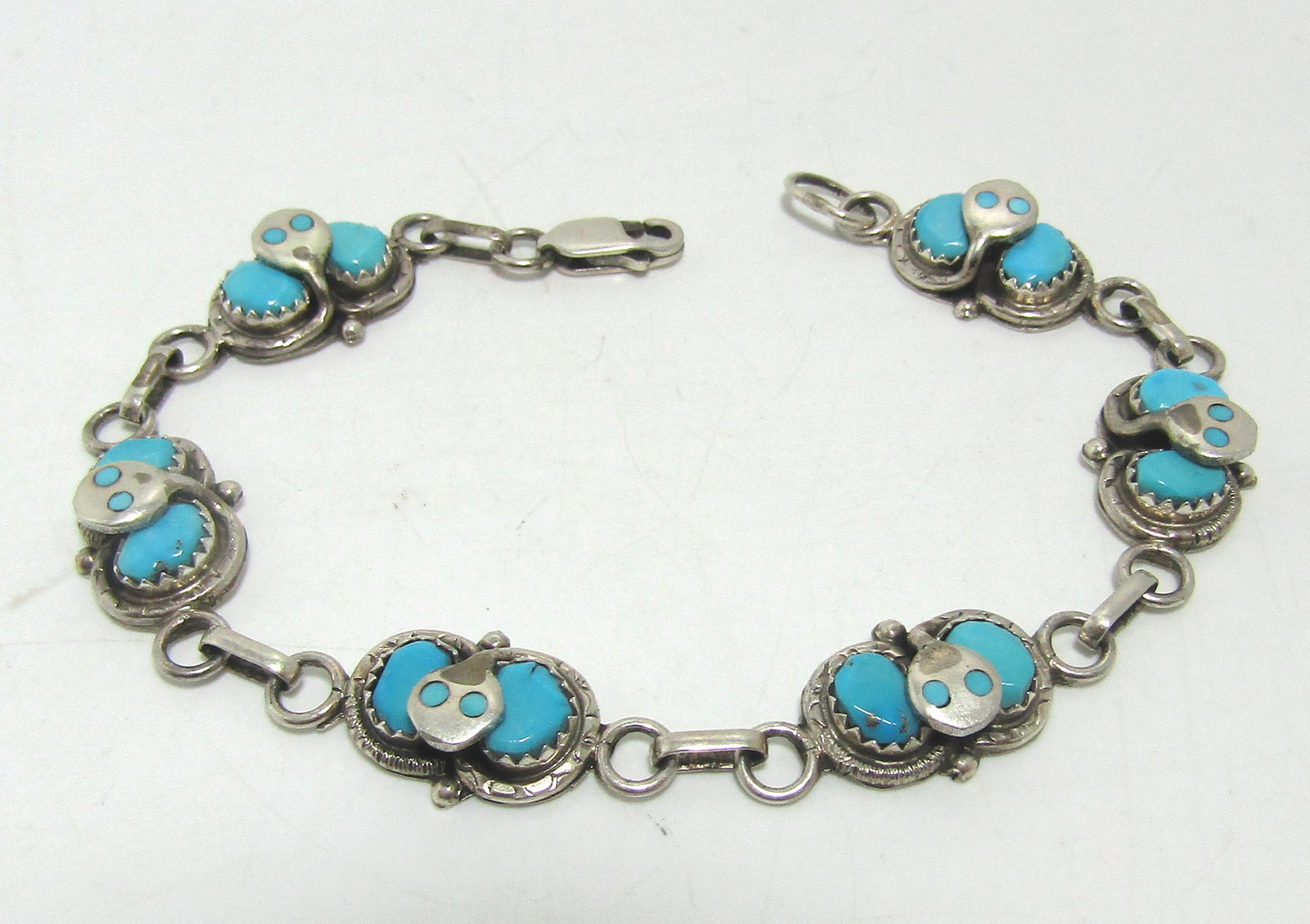 8" EFFIE CALAVAZA ZUNI STERLING TURQUOISE BRACELET (1 of 3)