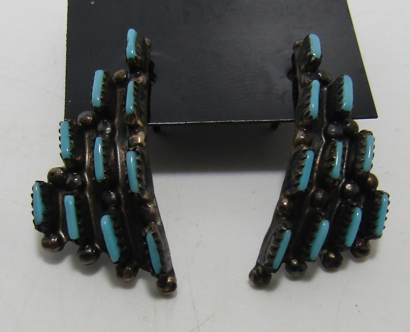 NEEDLEPOINT TURQUOISE STERLING ZUNI EARRINGS (1 of 3)