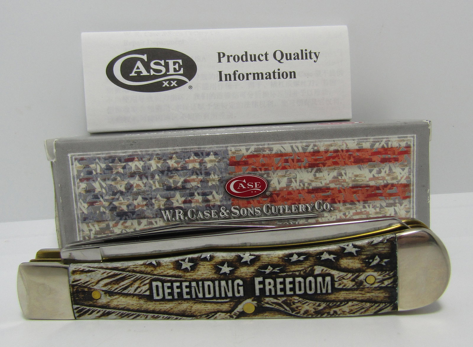 CASE XX VIETNAM WAR TRAPPER KNIFE NOS (1 of 3)