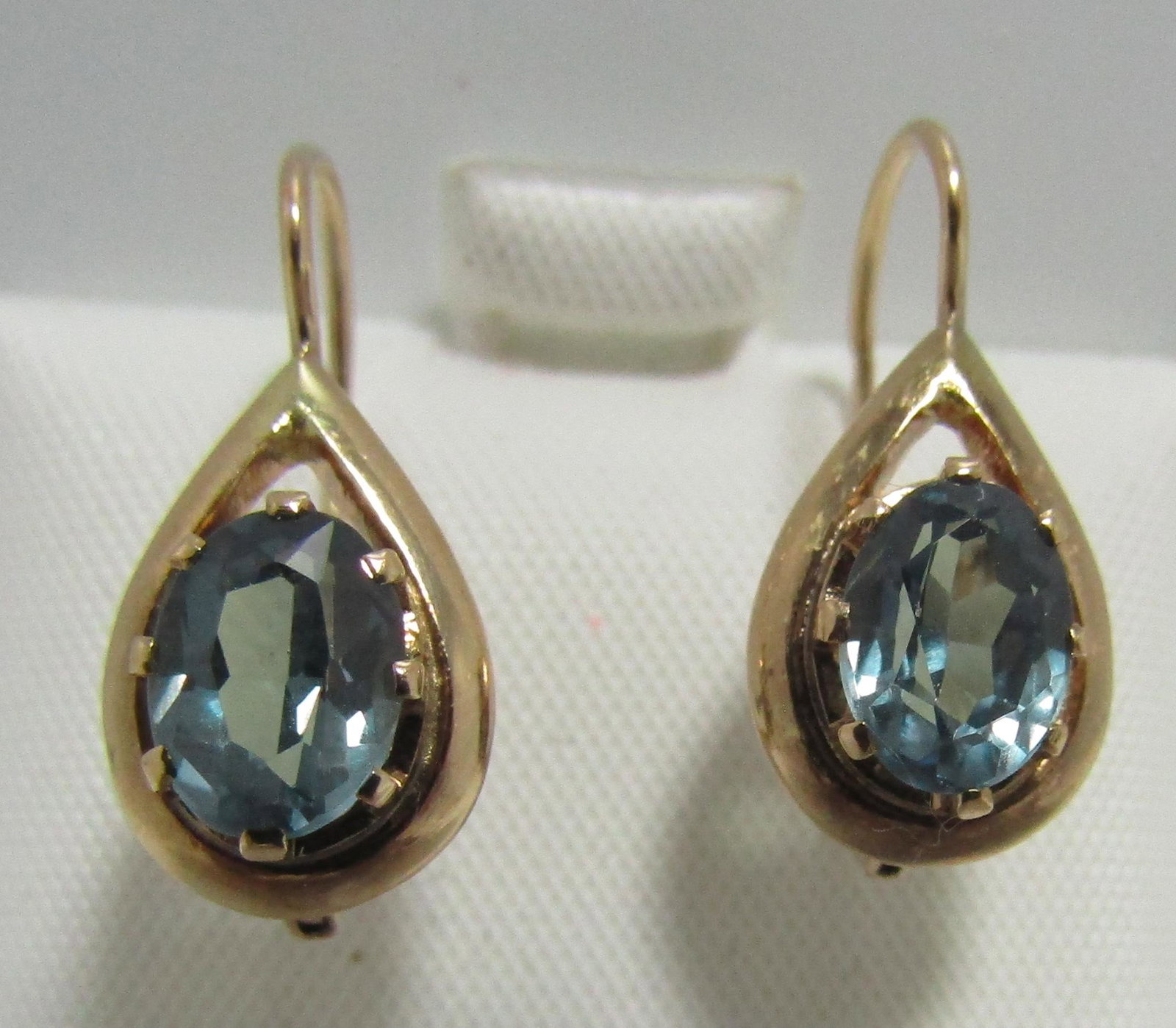 1.5CT TANZANITE EARRINGS 14K GOLD FRENCH BACK (1 of 3)