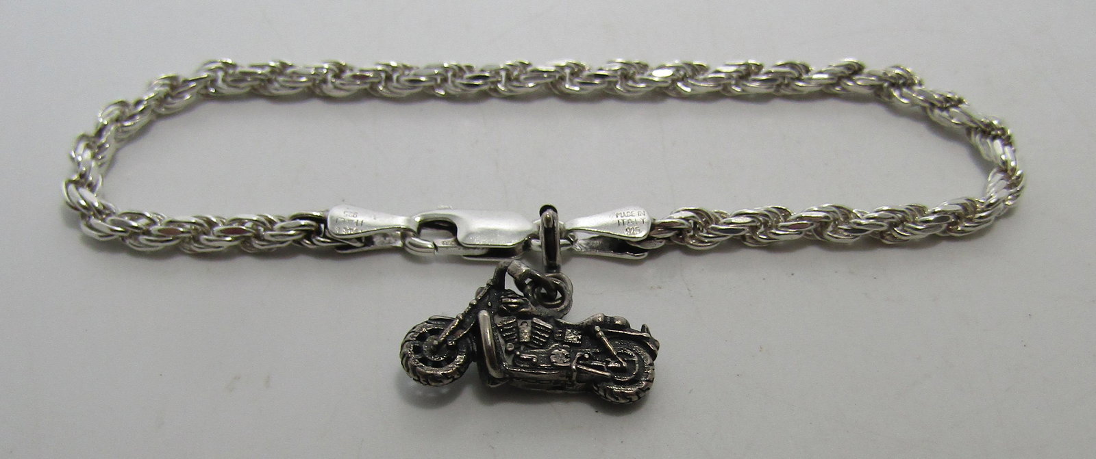 MOD HARLEY-DAVIDSON CHARM BRACELET STERLING SILVER (1 of 2)