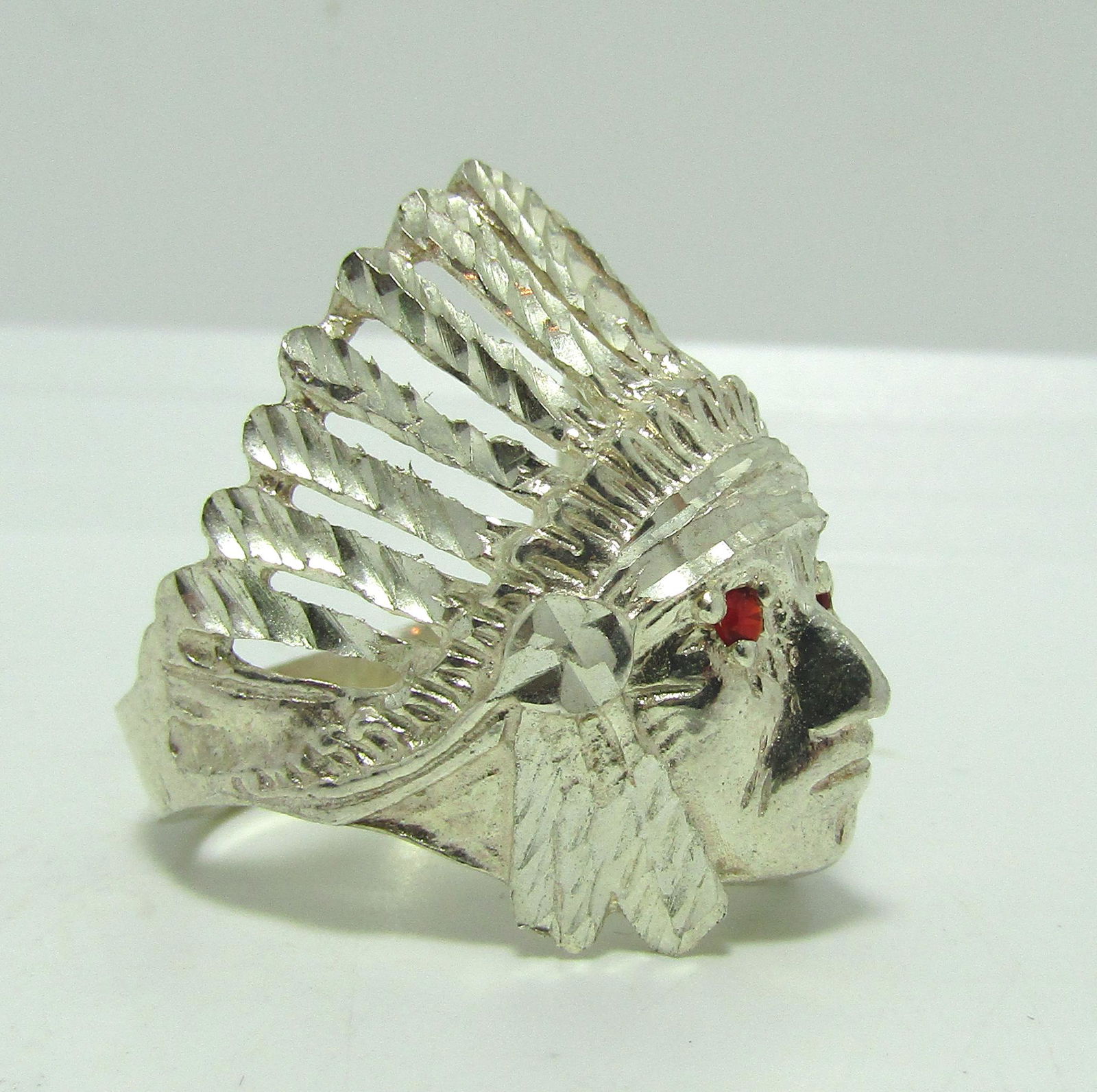 SIZE 10 STERLING SILVER NATIVE AMERICAN CHIEF RING (1 of 4)