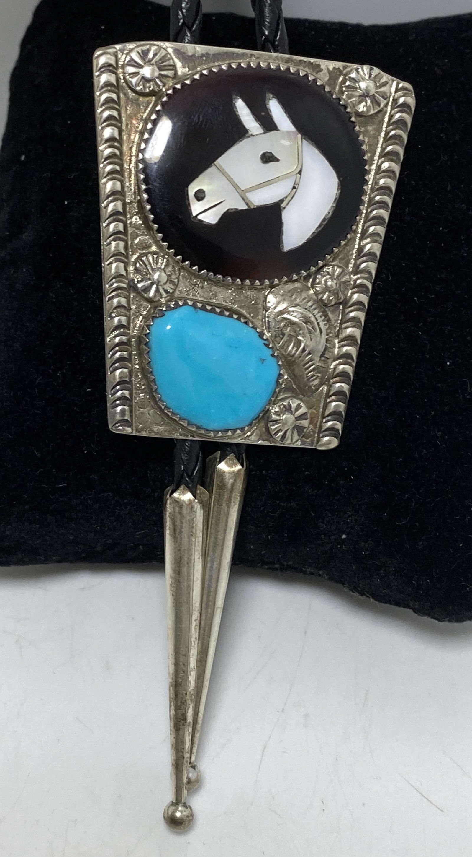 STERLING ZUNI HORSE BOLO TIE TURQUOISE ONYX (1 of 5)