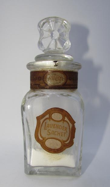 AVON LAVENDER SACHET GLASS BOTTLE w LID LABEL (1 of 6)