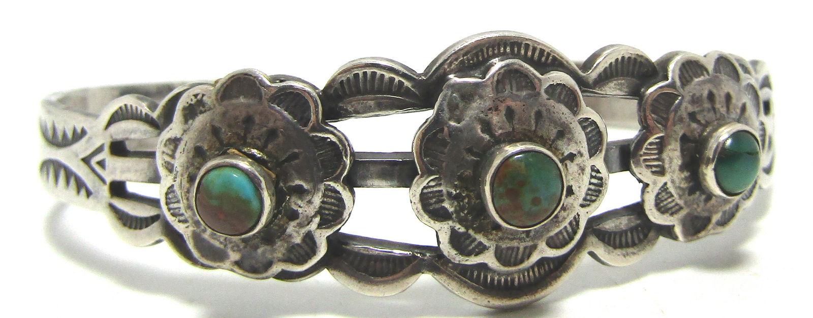 FRED HARVEY ERA TURQUOISE CUFF BRACELET STERLING (1 of 5)