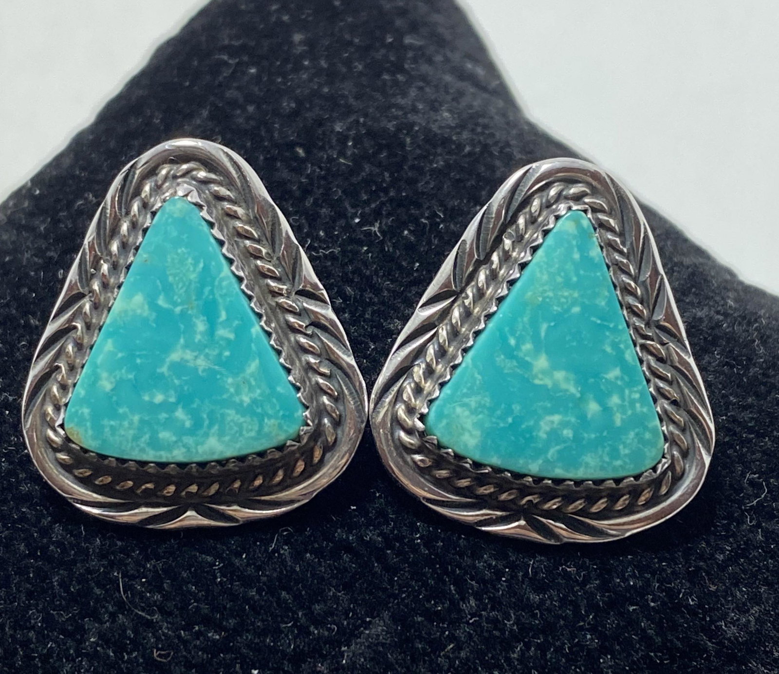 TRIANGLULAR TURQUOISE STERLING NAVAJO EARRINGS (1 of 3)