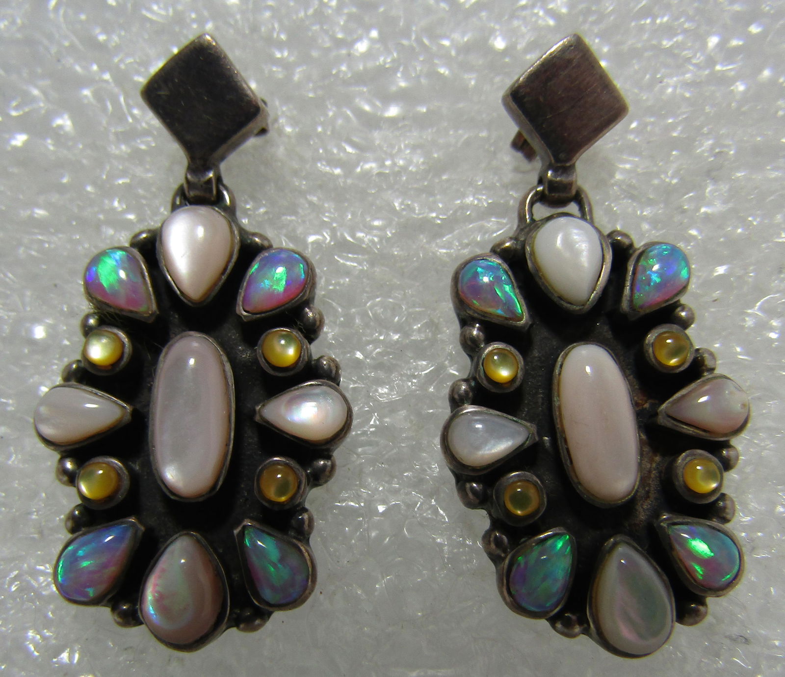 "M OR W" OPAL MOP EARRINGS STERLING SILVER (1 of 4)
