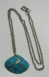 INLAY TURQUOISE SHELL NECKLACE STERLING SILVER: SANTO DOMINGO INLAID TURQUOISE ON A SHELL. TESTED STERLING SILVER VINTAGE ESTATE NATIVE AMERICAN SOUTHWEST INDIAN JEWELRY. LINK CHAIN MEASURES 18" LONG PLUS A 22MM BY 22MM PENDANT. WEIGHS