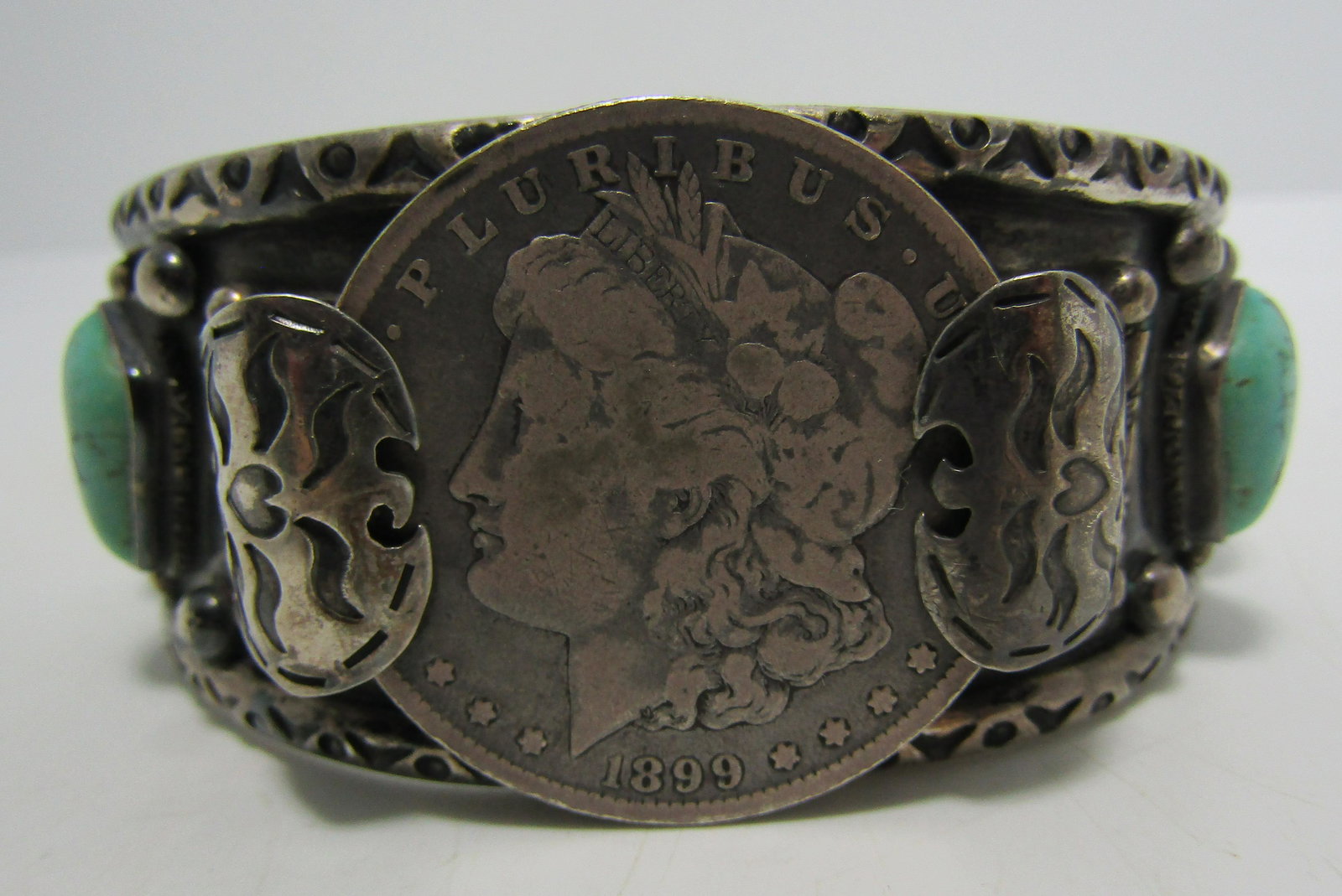 1899 SILVER DOLLAR TURQUOISE CUFF BRACELET STERLIN (1 of 8)