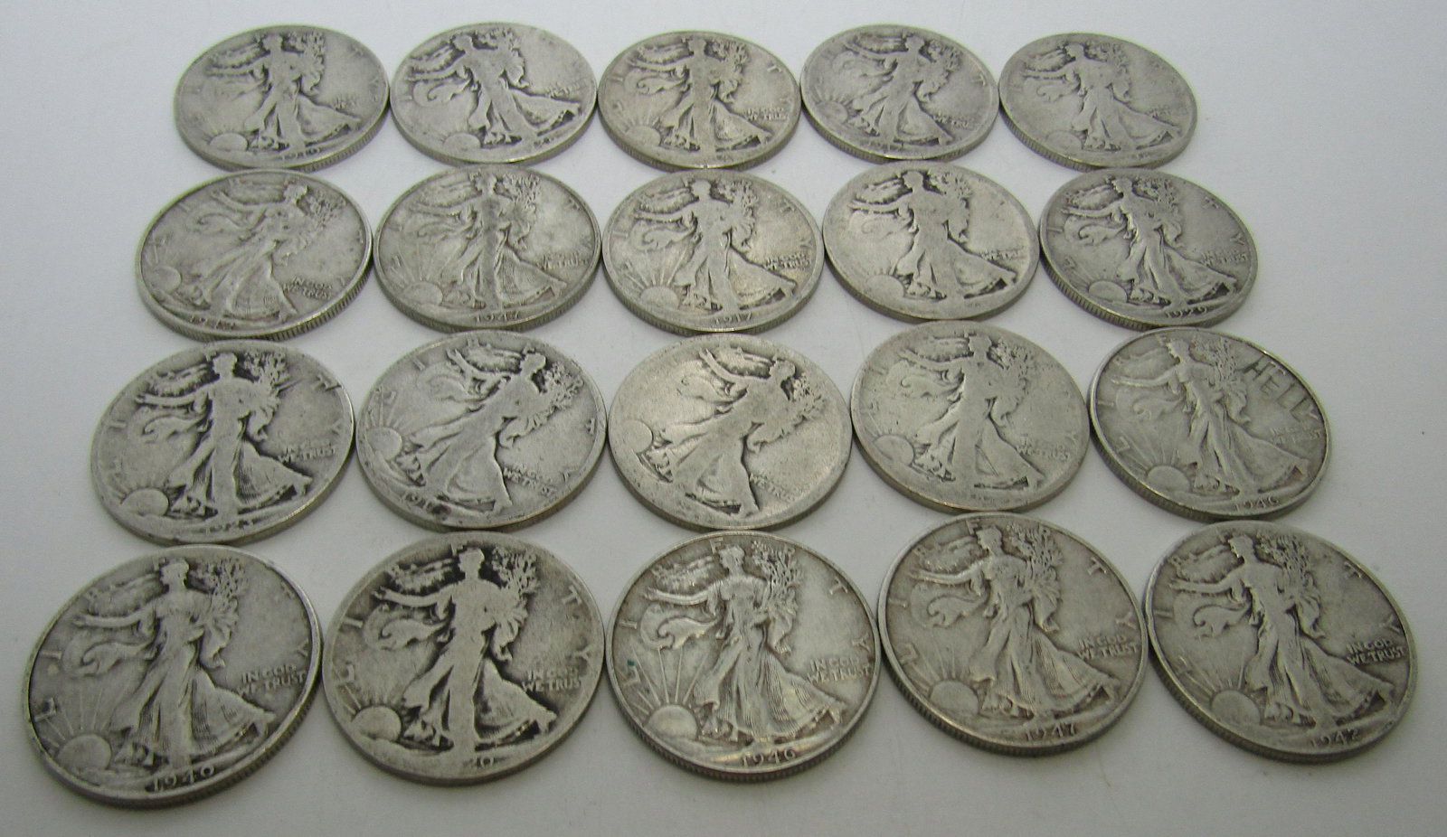20 SILVER LIBERTY HALF DOLLARS PRE 1948 (1 of 3)