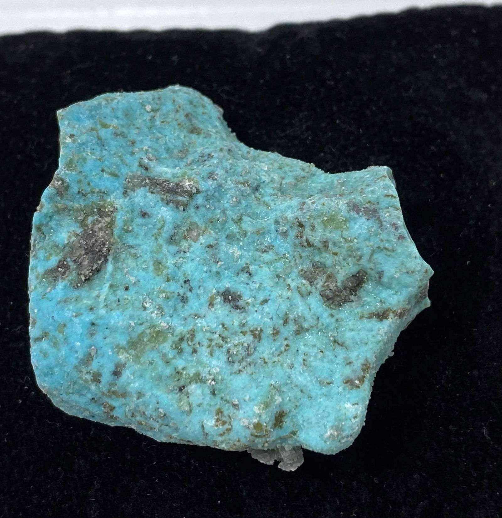 KINGMAN TURQUOISE NUGGET STONE 180 CARATS (1 of 3)