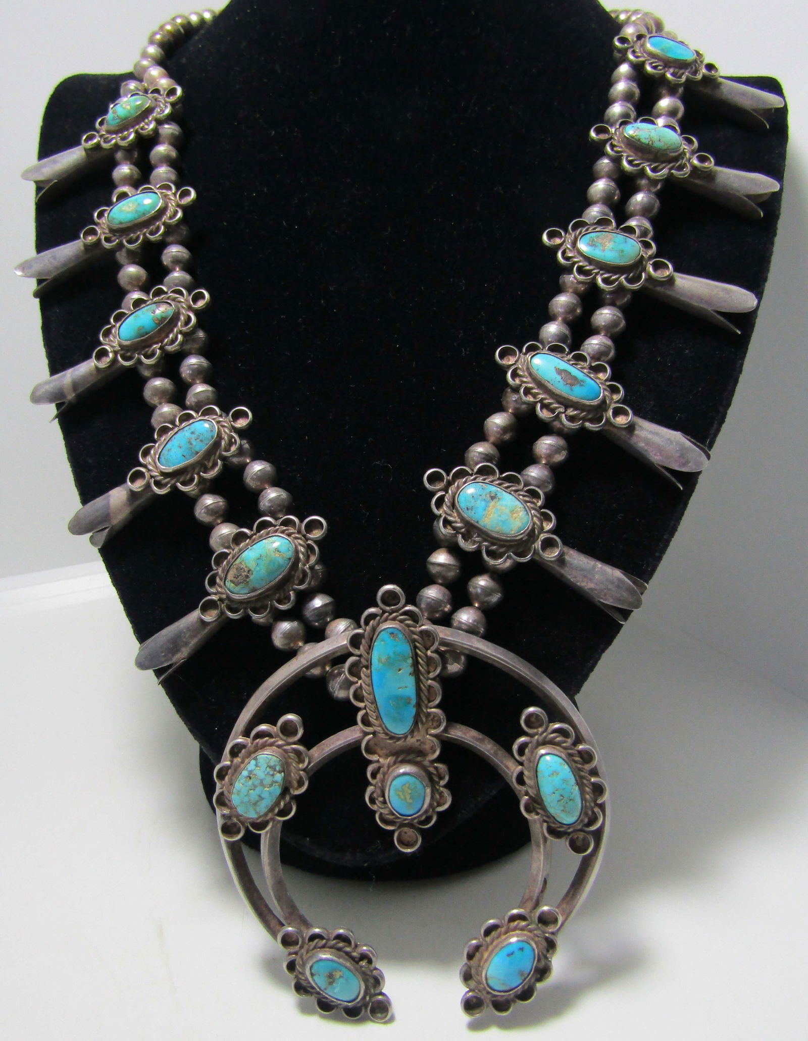SQUASH BLOSSOM TURQUOISE NECKLACE STERLING SILVER (1 of 3)