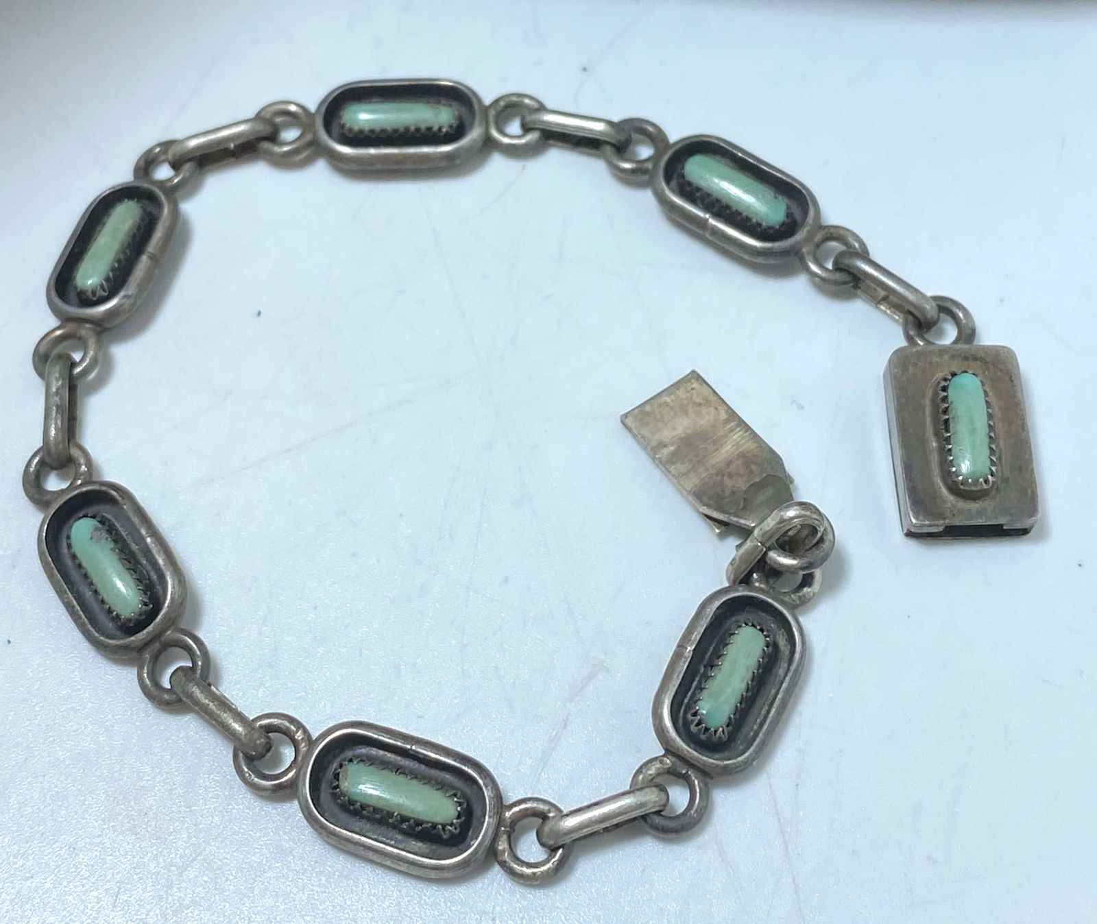 OLD PAWN STERLING SHADOWBOX TURQUOISE BRACELET (1 of 4)