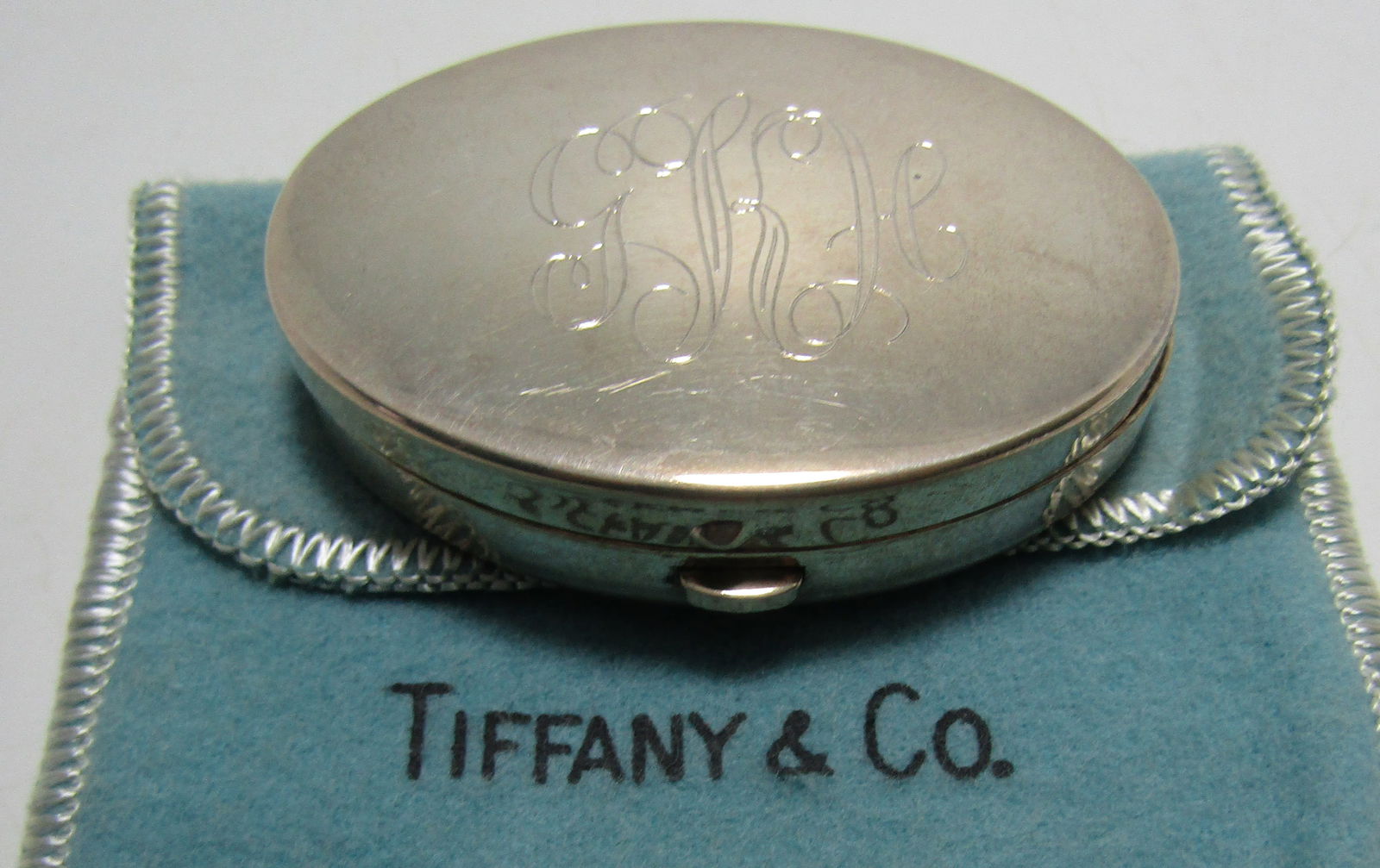 TIFFANY & CO BOX STERLING SILVER w MIRROR (1 of 5)