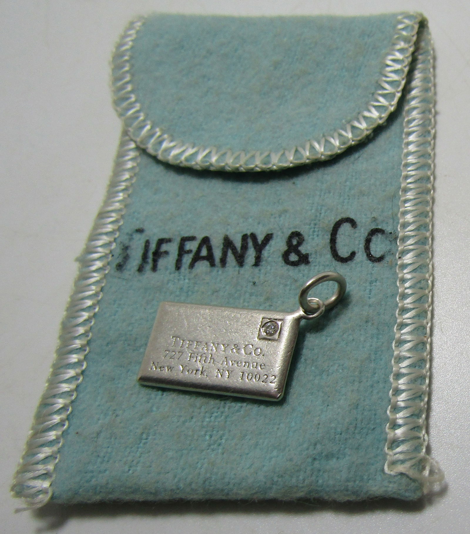 TIFFANY & CO LETTER CHARM STERLING SILVER DIAMOND (1 of 4)