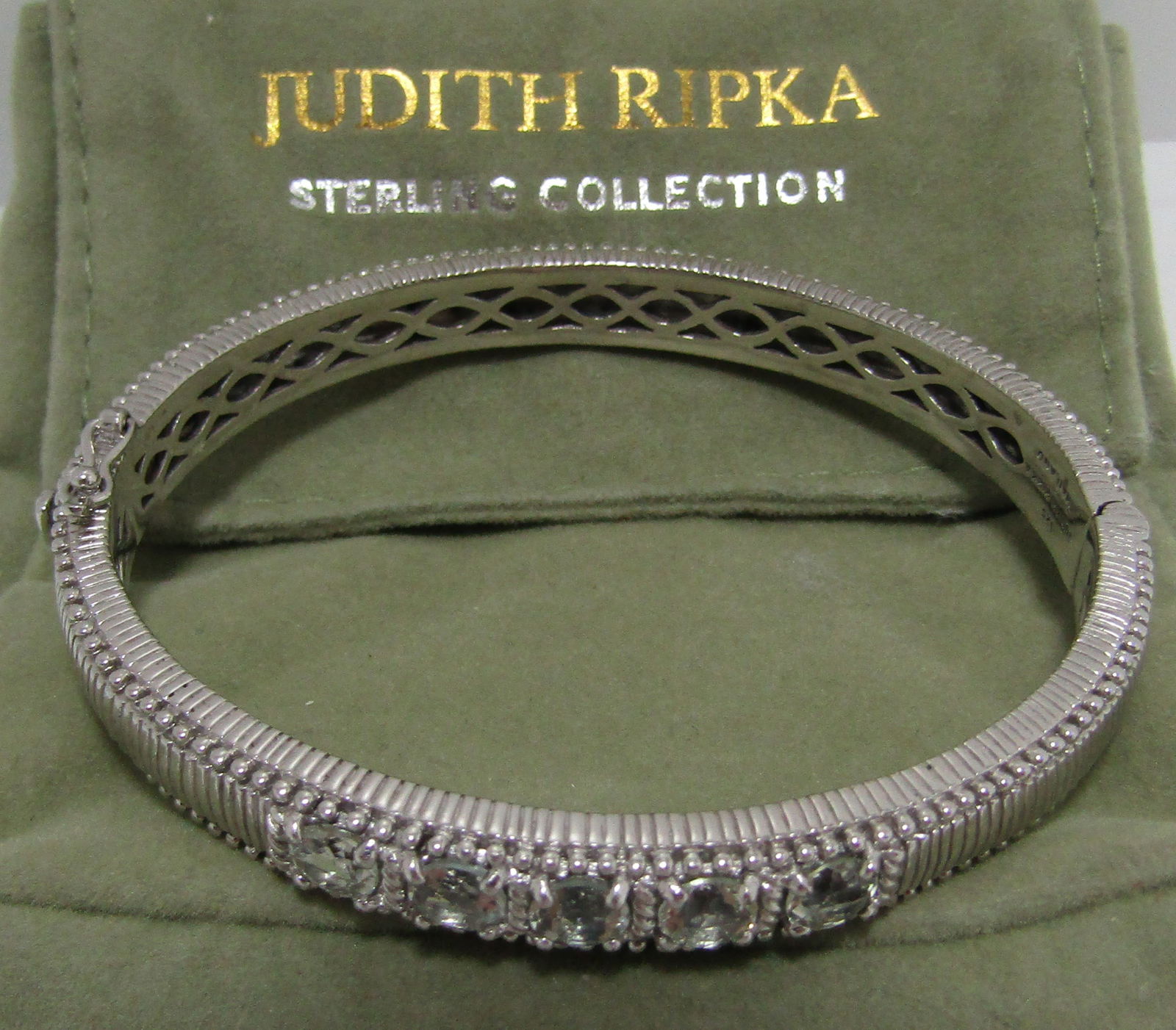 JUDITH RIPKA BANGLE BRACELET STERLING SILVER (1 of 4)