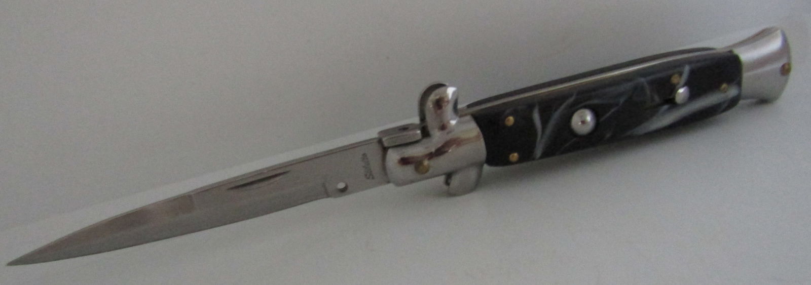 STILETTO SWITCHBLADE KNIFE (1 of 4)