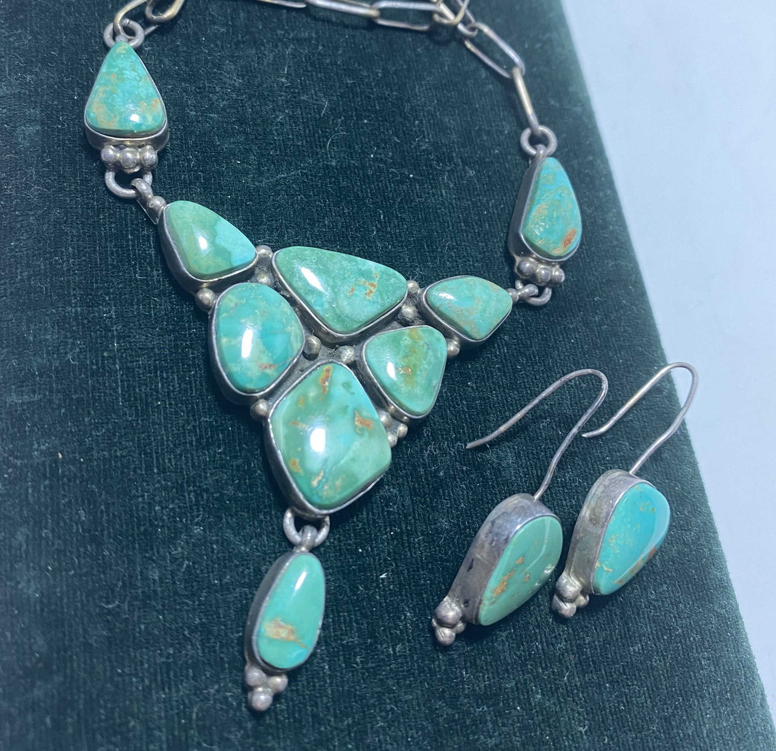 STERLING TURQUOISE CLUSTER NECKLACE & EARRINGS (1 of 6)