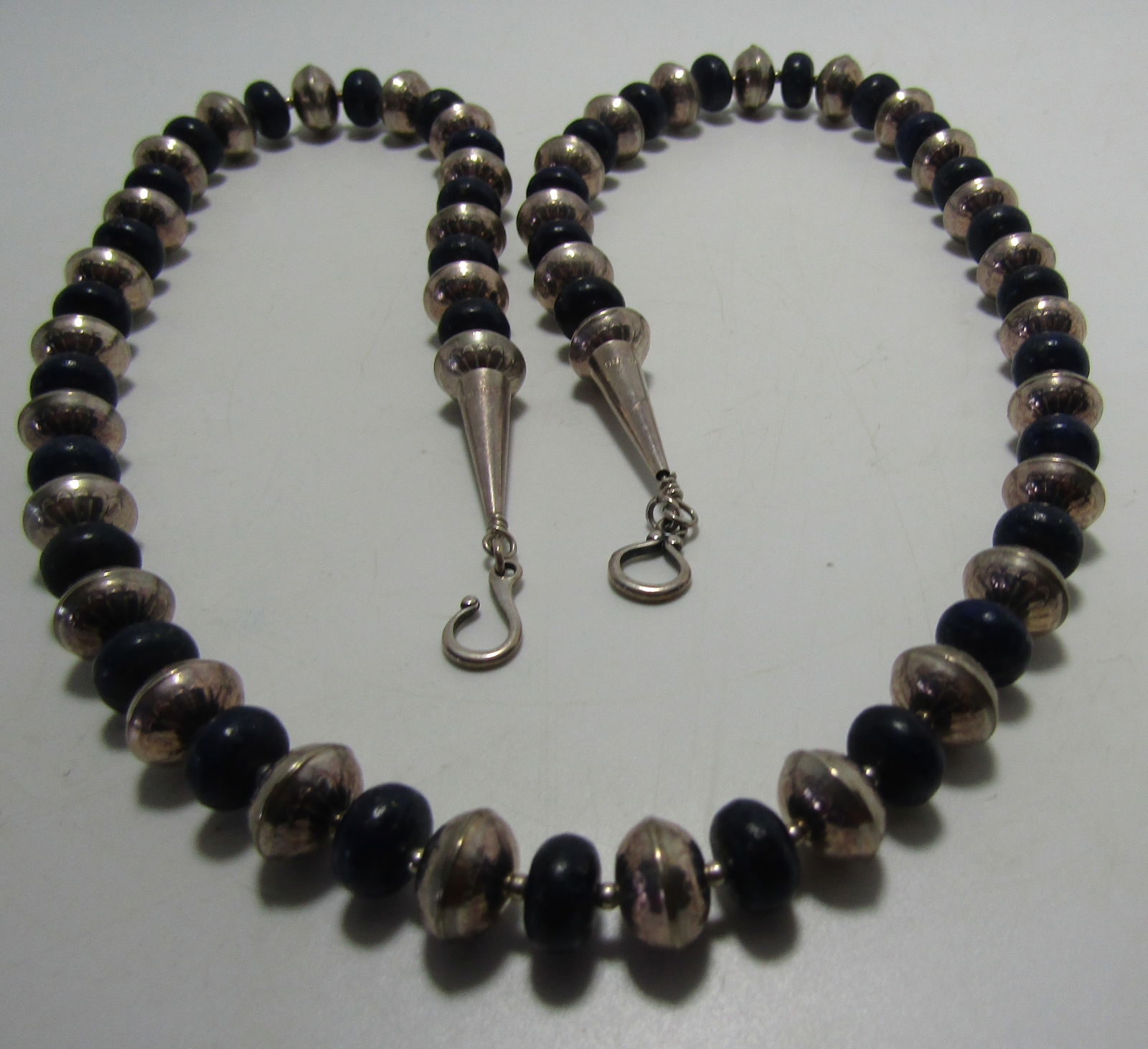 NAVAJO PEARL & LAPIS BEAD NECKLACE STERLING SILVER (1 of 4)